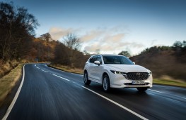 Mazda CX-5 2.5 Takumi, 2025, front, action